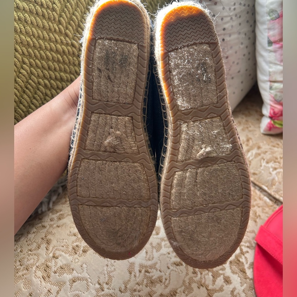 Vera Wang Navy Embellished Espadrille Flats - Picture 6 of 7